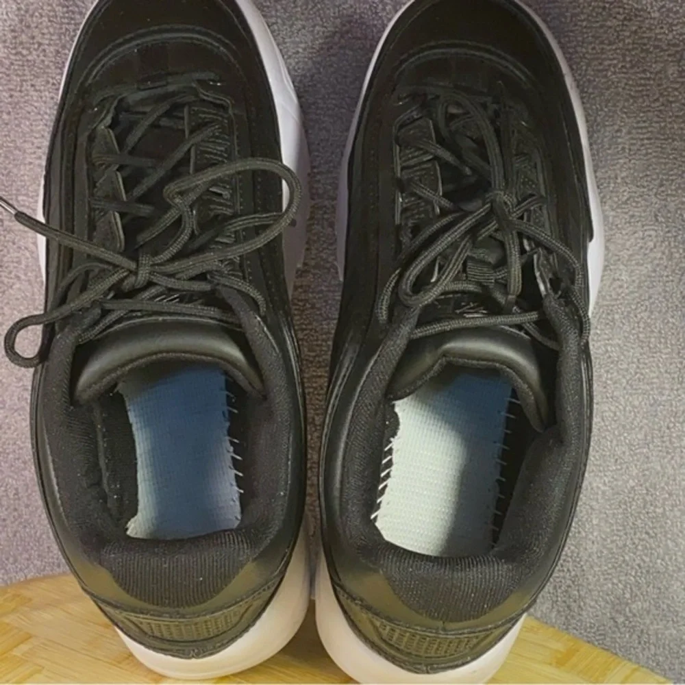 Avia Platform Shoes Women’s Size 10 Lace‎ Up No Insoles Color  Black-White